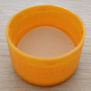 汽車用機(jī)油桶防凍液清洗液瓶蓋4.jpg 汽車用機(jī)油桶防凍液清洗液瓶蓋4.jpg