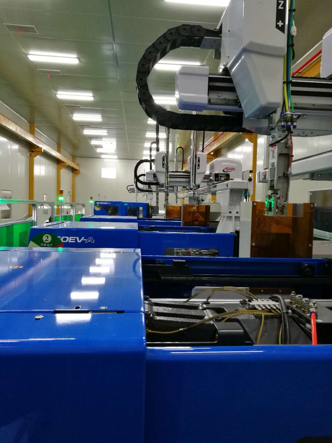 機(jī)臺(tái)圖片1.jpg 機(jī)臺(tái)圖片1.jpg